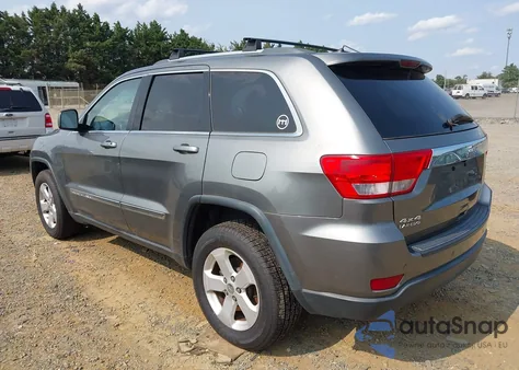 2013 Jeep Grand Cherokee Laredo z USA, uszkodzony, nr VIN 1C4RJFAG4DC557372